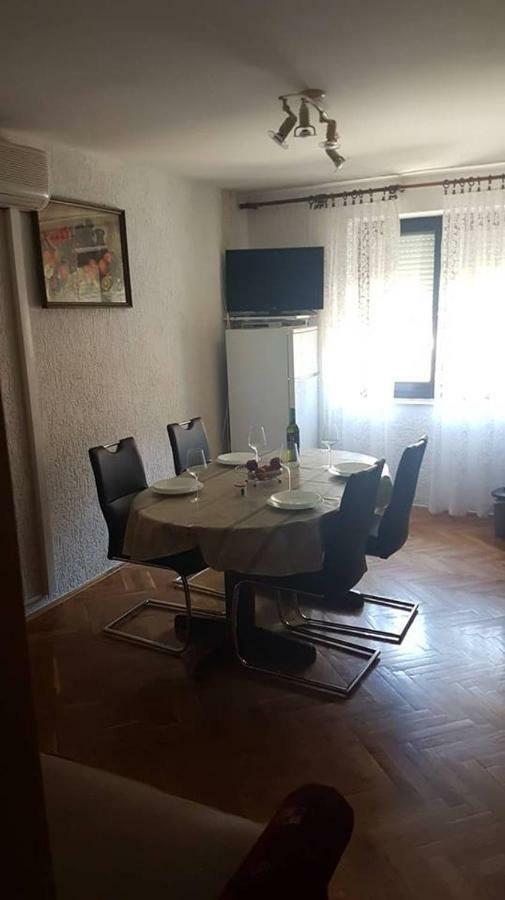 Apartmani Vibovec Lana 305 Lopar Εξωτερικό φωτογραφία